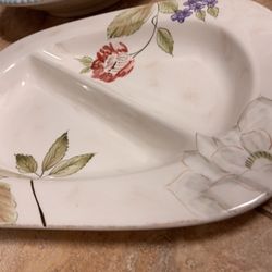 Beautiful Platter/serving Dish