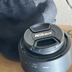 Nikon AF-S NIKKOR 50mm f1.4 G Lens with Hood #50058 