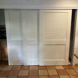 Wood 3 Panel Sliding Doors
