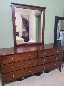 Cal King Bedroom Set w/mattress