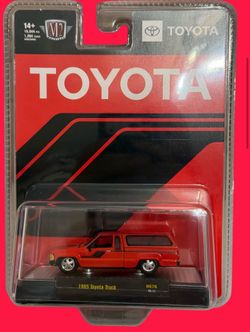 M2 machine Toyota pick up