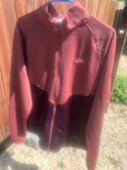 👕 Men's Nike Colorblocked Full-Zip Track Jacket