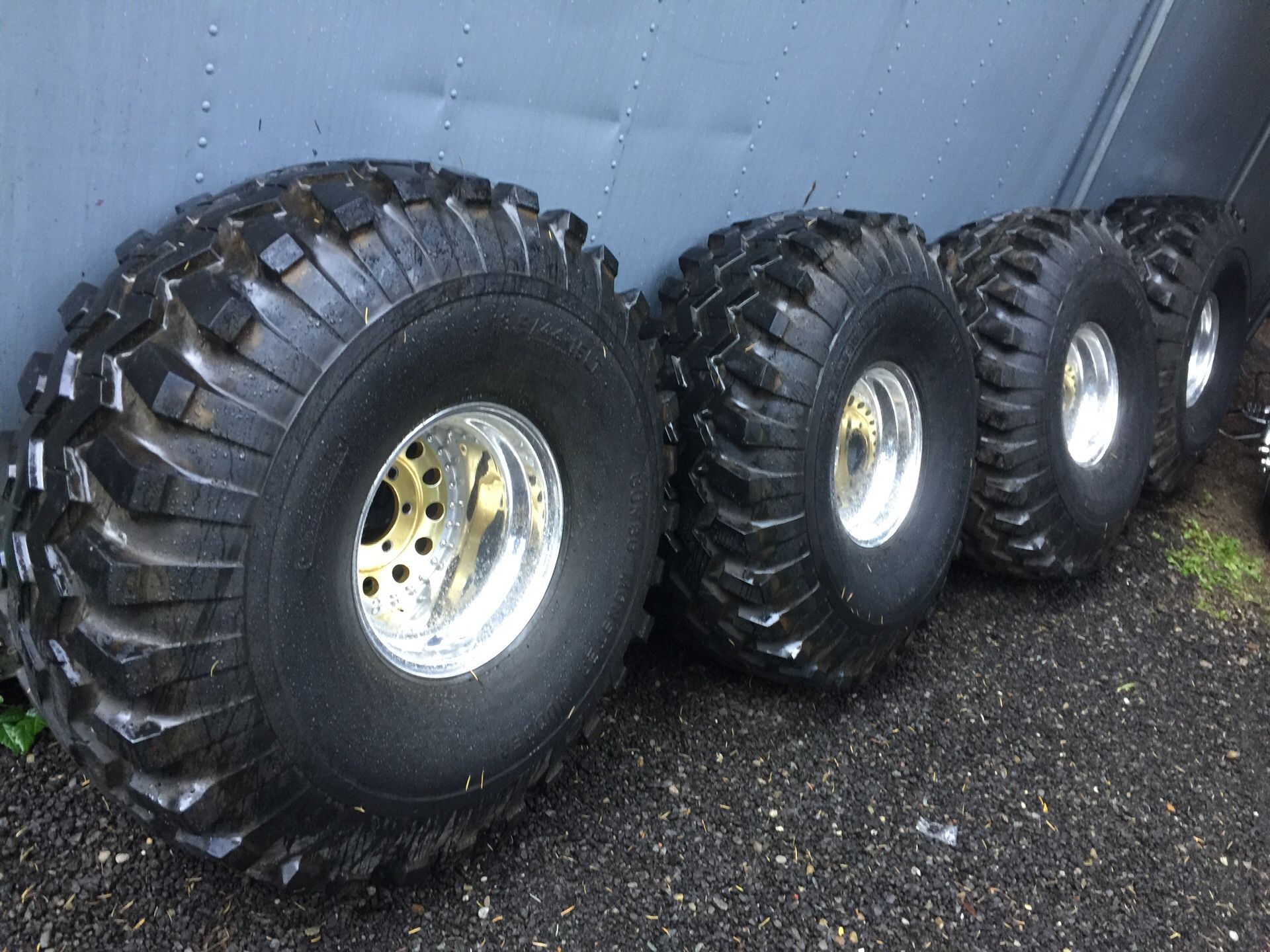 44/18.5-15 mudders on centerline 15x12 wheels
