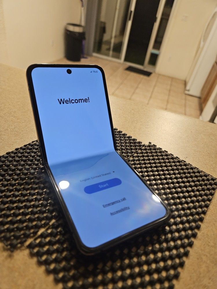 Samsung Z Flip 5