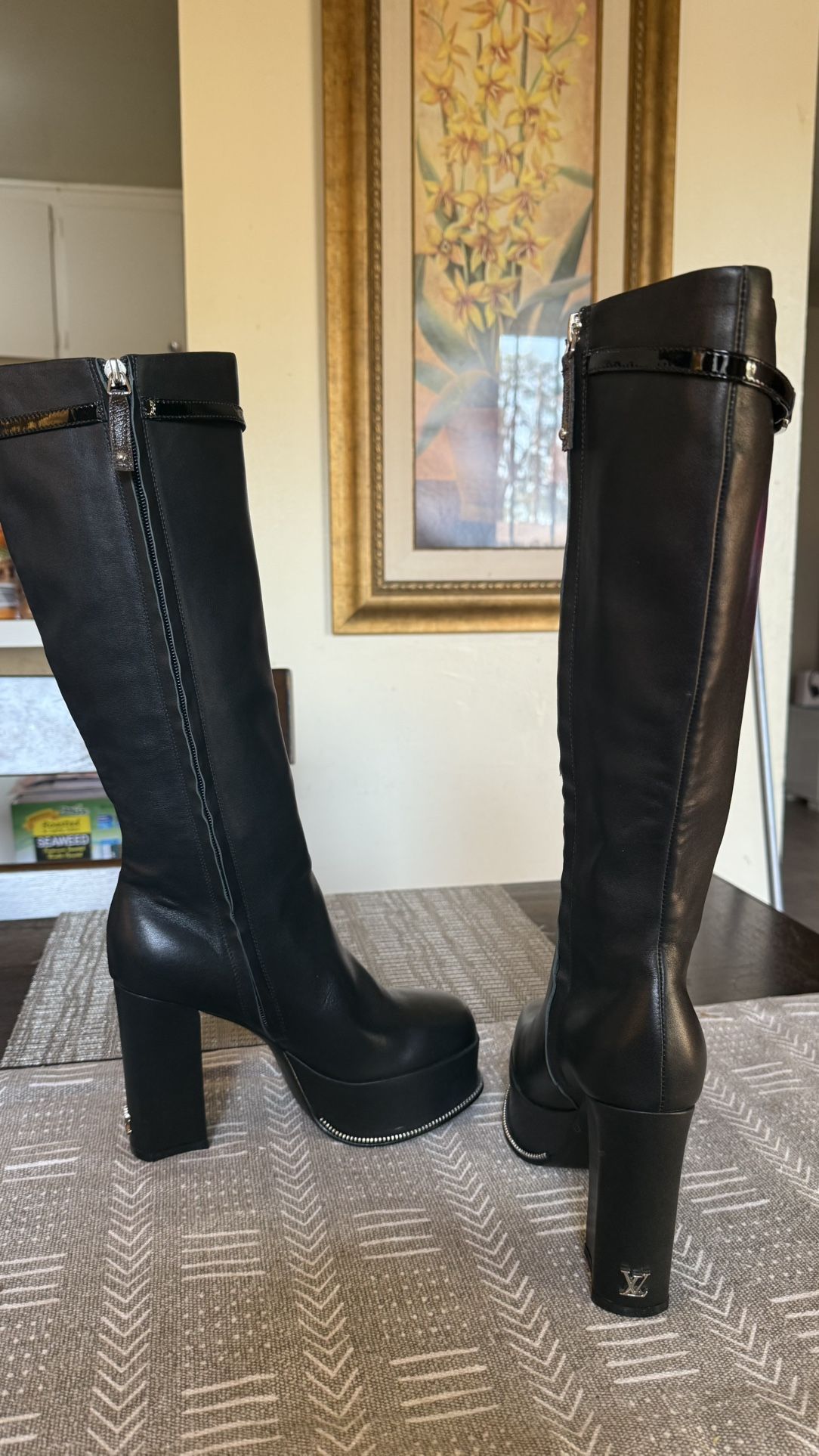 LV Women’s Boots 