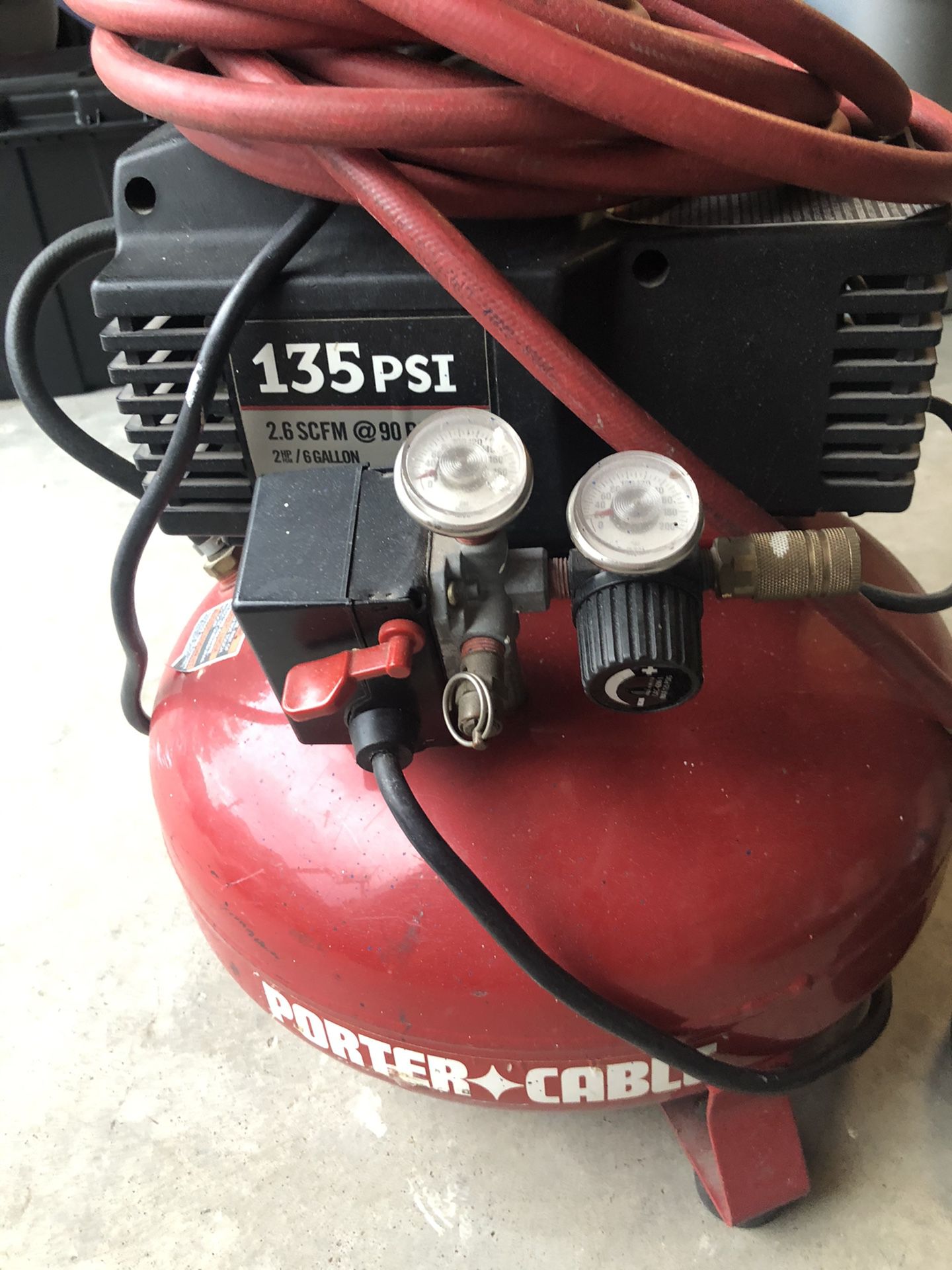 Porter cable 135 psi air compressor with hose