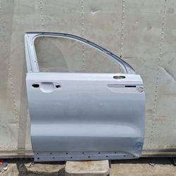2020-2023 Kia Sorrento Front Door Rh Side Pasanger Side