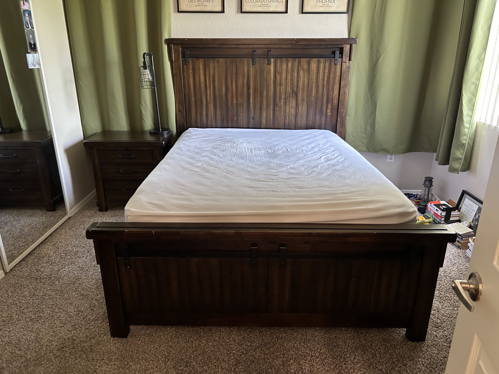 Queen Bedroom Set