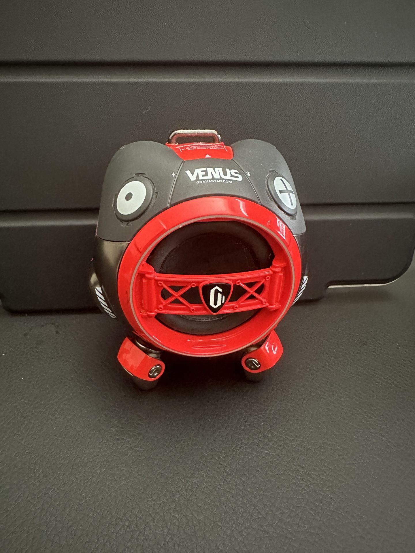 Gravastar Venus (Red)