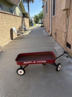 Vintage Rustic Radio Flyer Children's Red Wagon 