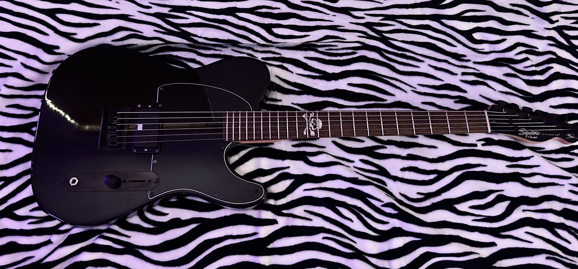 Fender Avril Lavigne Squier Telecaster for Sale in Gilbert, AZ