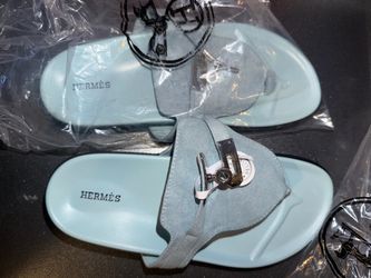 Woman sandals