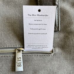 Béis Mini Weekender