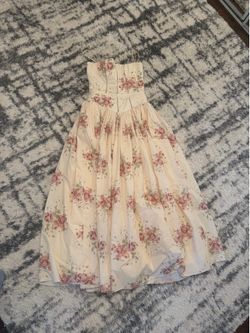 HOUSE OF CB Ysabella Floral Stretch Cotton Maxi Sundress Color: Ivory Vintage Rose Print