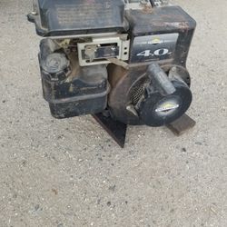 4 HP Briggs And Stratton