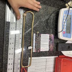 10k Yellowngold Cuban Necklace 