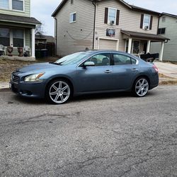 Nissan Maxima