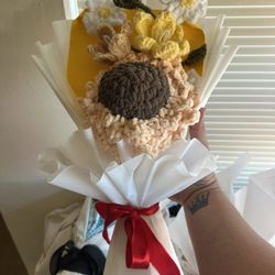 crochet bouquet of flowers