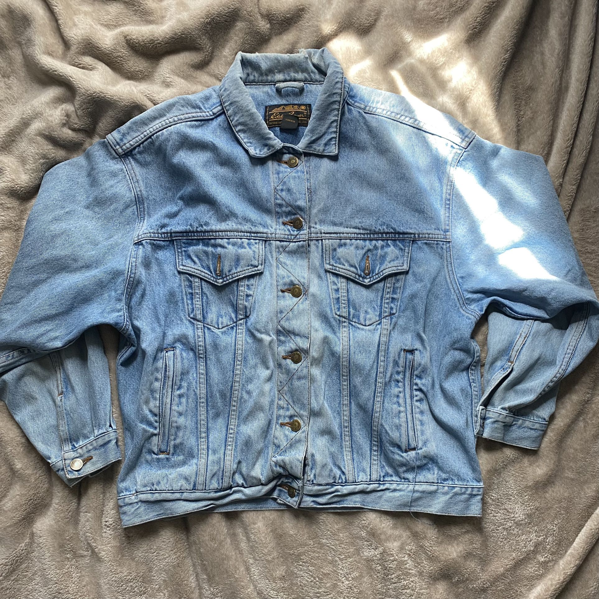 Blue Denim Stone-Washed Eddie Bauer Jacket Size Large Great Condition Buttons Gothic Western Preppy Skater