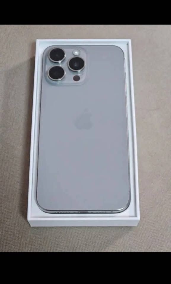 Iphone 16 Pro Max 1TB Unlocked Brad New