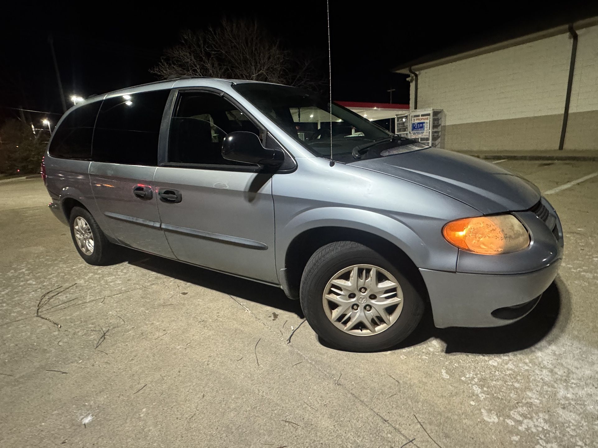 2003 Dodge Grand Caravan