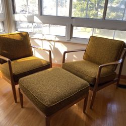 Vintage Mid-Century Modern Folke Ohlsson USA-75 Chair & Ottoman Set