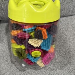 B. Toys Bristle Blocks 66 Pieces With Case Interlocking Multi-Colored/Shaped