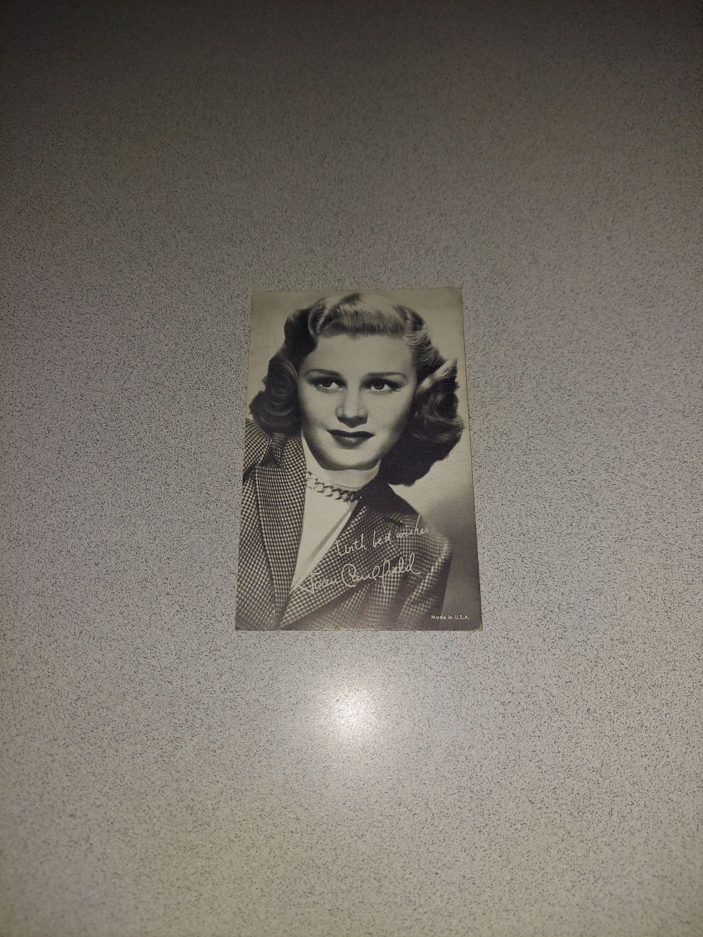 VINTAGE 1940'S TO 1950'S JOAN CAULFIELD ARCADE CARD