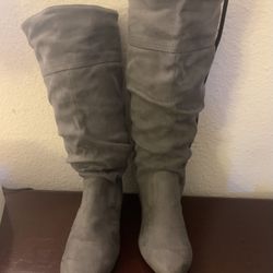 Gray Boots Size 6 $15