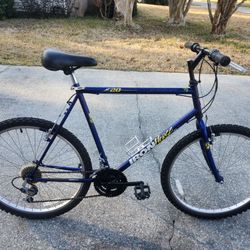 Clean 26 Inch Wheel 21 Speed Iron Horse Bicycle 