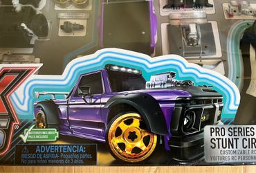 HexBug HEXMODS Pro Series Elite Stunt Circuit w/Truck Remote Control Kit