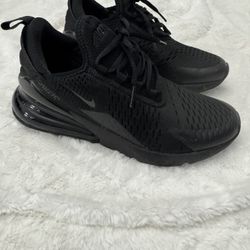Nike AirMax 270 