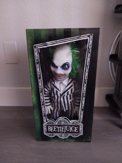 Beetle jucie action figure doll