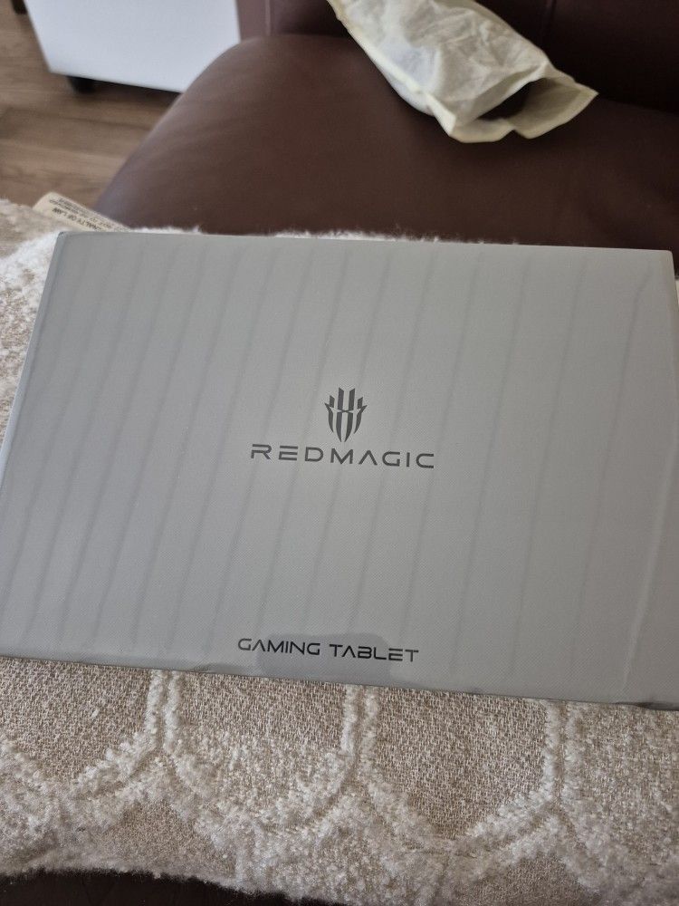 Red magic gaming tablet