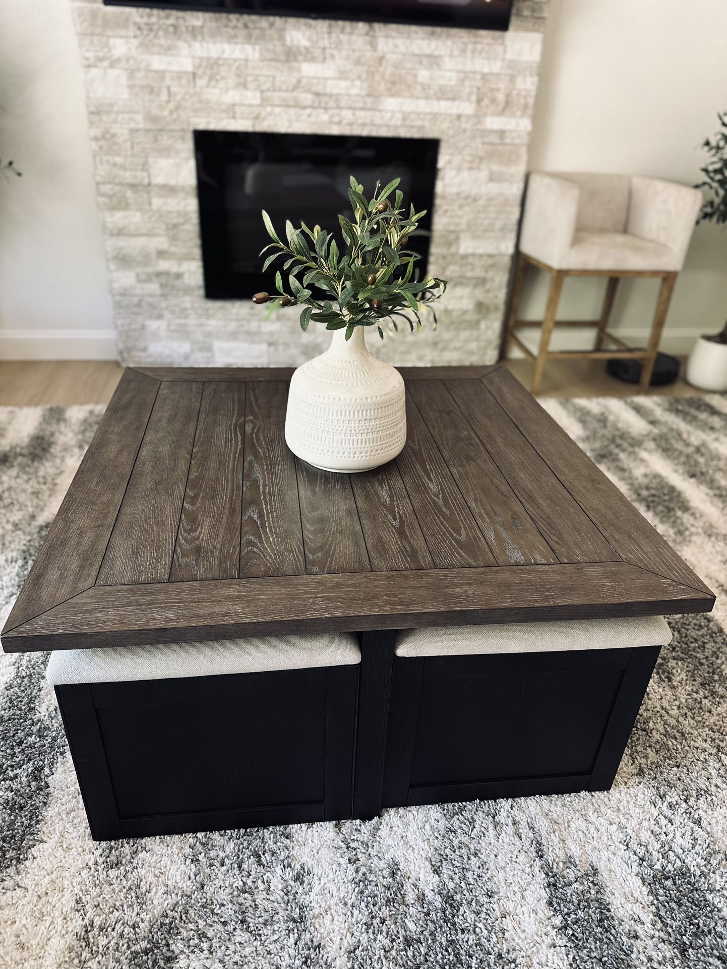 Nesting Table