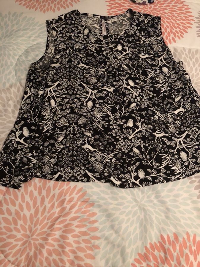 Old navy shirt