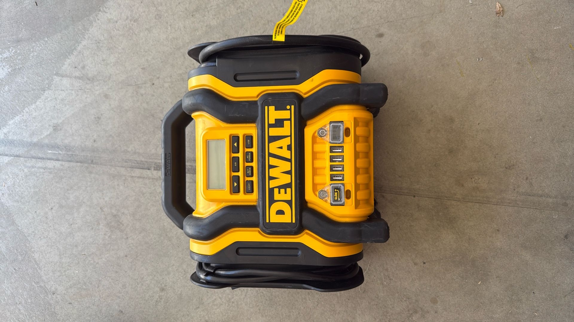 Dewalt Jumper Power Bank Amp Charger