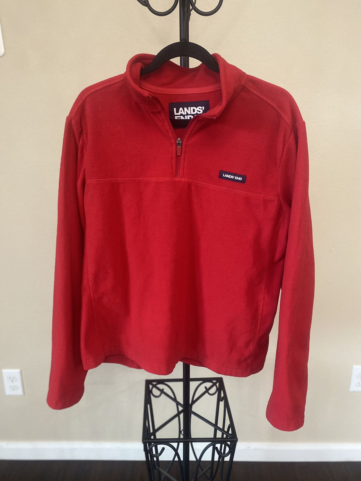 Women’s Fleece Sweatshirt