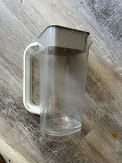 1 Gallon Jug With Lid