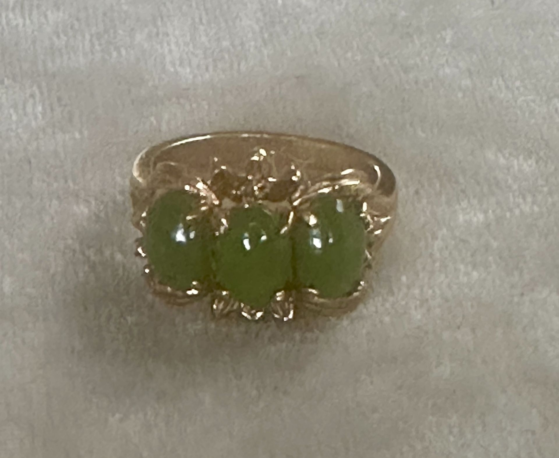 Vintage Women’s Gold Plated, Jade Ring Size 5 3/4, Beautiful Condition 