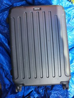 Suit case