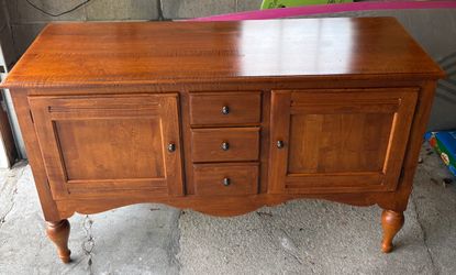 Sideboard