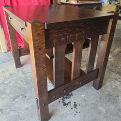 Custom quarter sawn oak desk all solid premium wood  36-3/4" long, 28-3/4" deep, 31-1/4" tall.