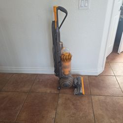 Dyson Ball Multi Floor 2 upright vacuum cleaner