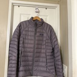Women’s Patagonia Down Sweater Jacket 