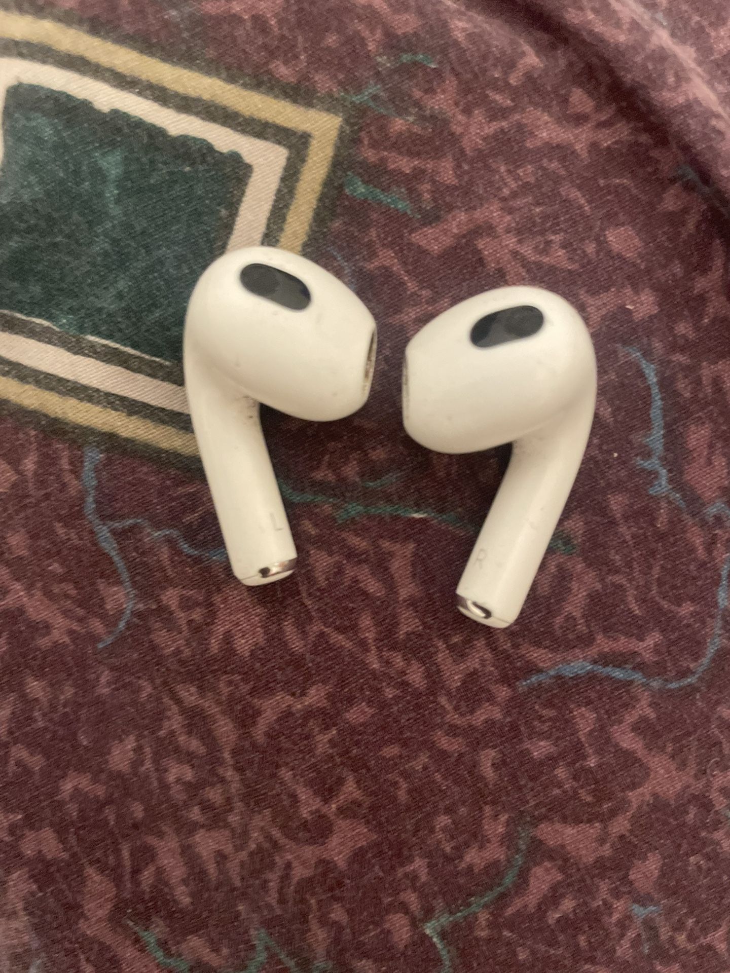 AirPods
