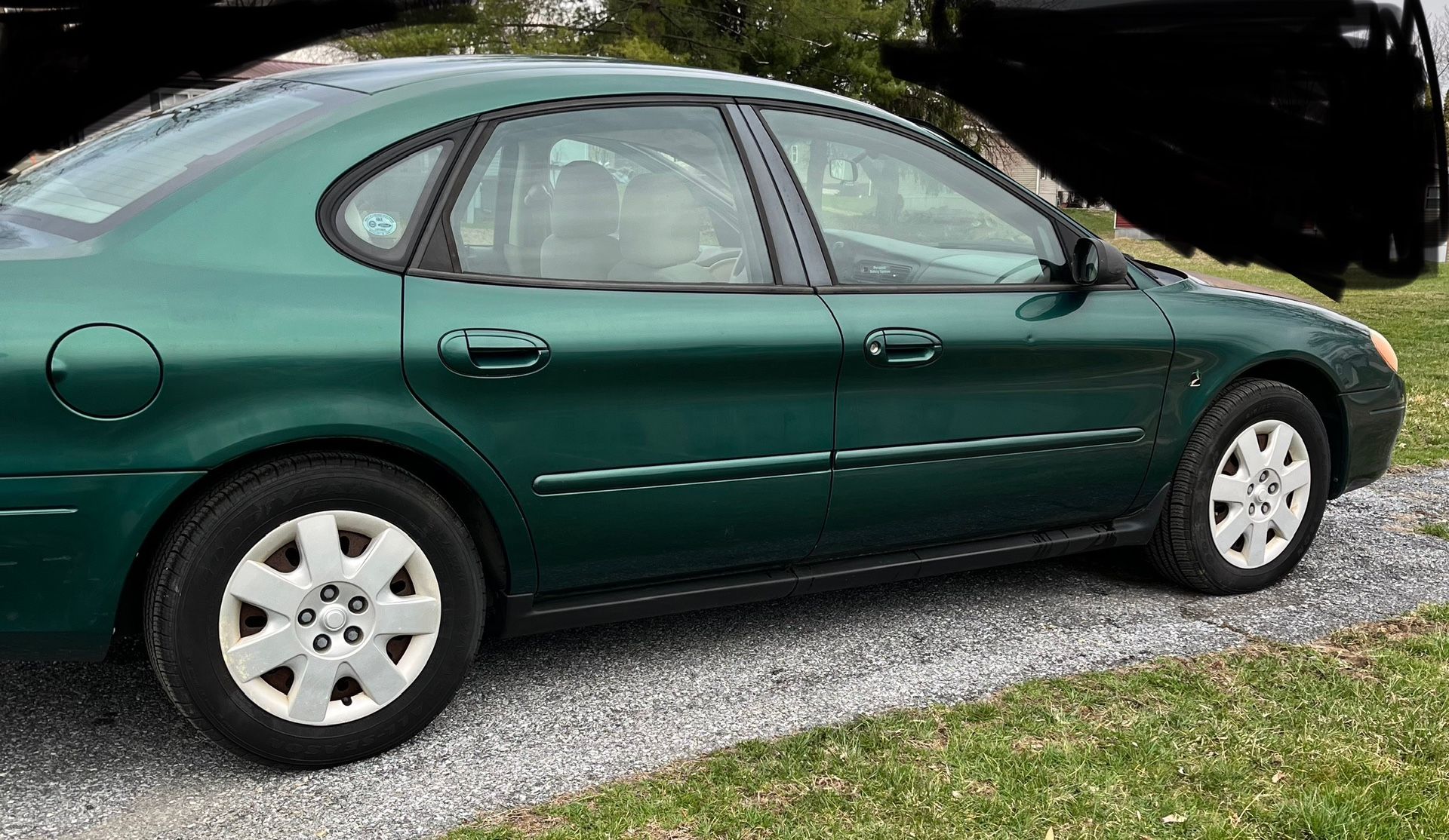 2000 Ford Taurus