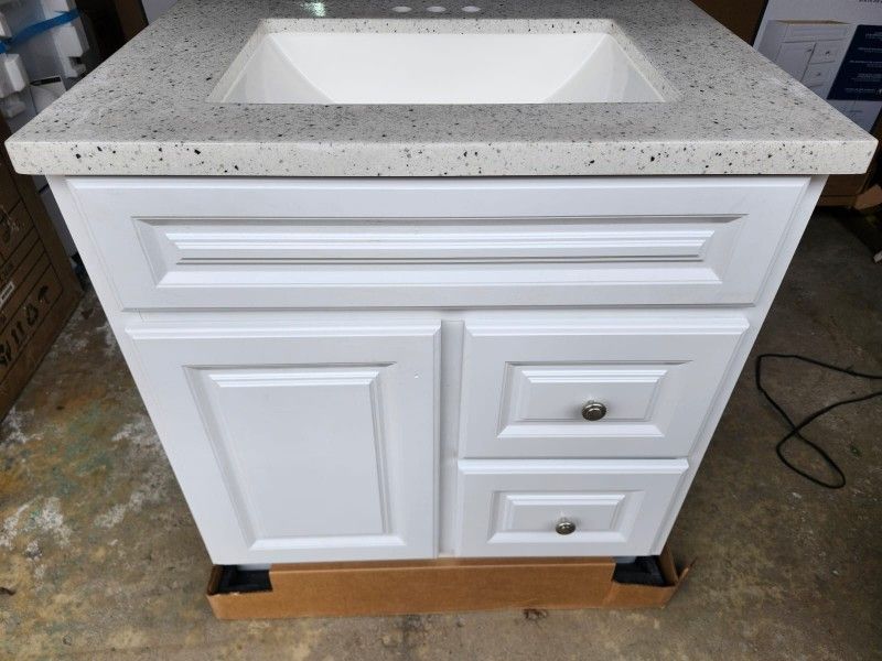 NEW Bathroom Vanity 30"