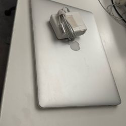 MacBook Pro 15” Retina display Very good condition