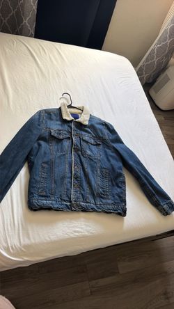 Aeropostale Medium adult Jean jacket.